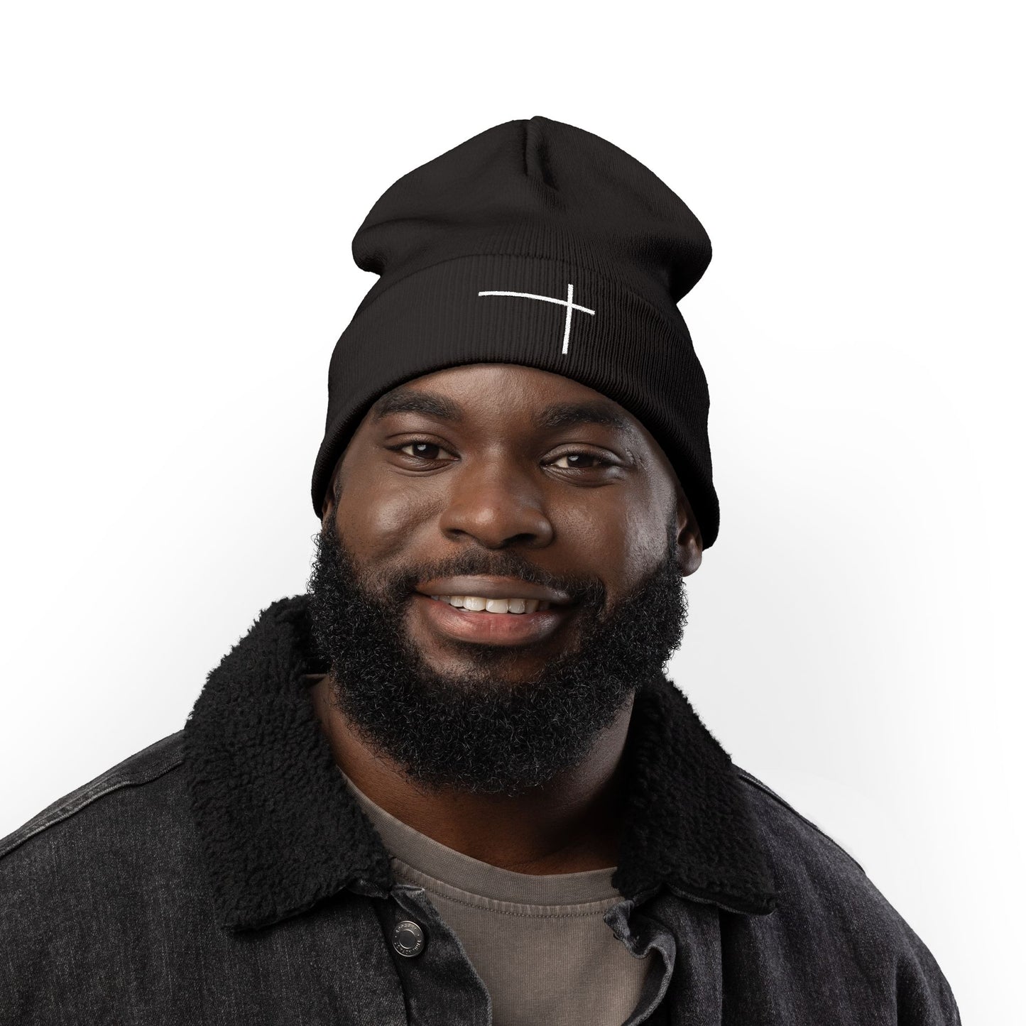 ESSENTIALS - The Beanie (Black)